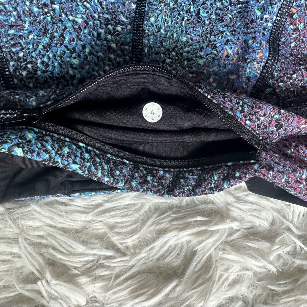Lululemon Pace Rival Crop Size 4 - Picture 7 of 9